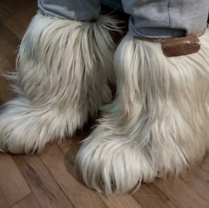 Vintage Yeti Oscar sport fur boots